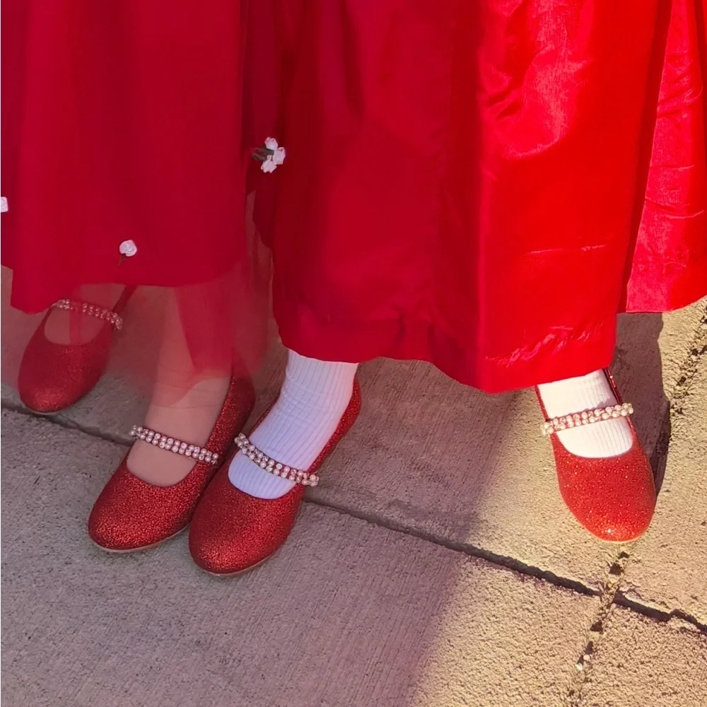 NIB Mary Jane GIRLS SZ 1 RED GLITTER DRESS Shoes LOW HEEL w/Pearls & Rhinestones